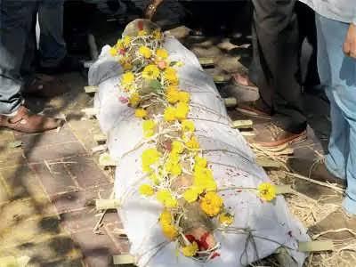 வெட்டியானின் முணுமுணுப்பு