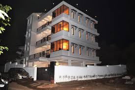 கல்வித் தொழிற்சாலைகள்