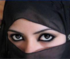 பொய் - பூவிதழ்