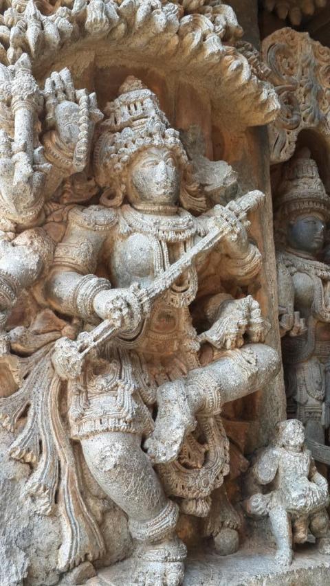 வீணை நாதம்