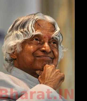 மனதில் வாழும் மைந்தர்