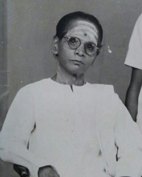 நல்லாசிரியனுமாய்