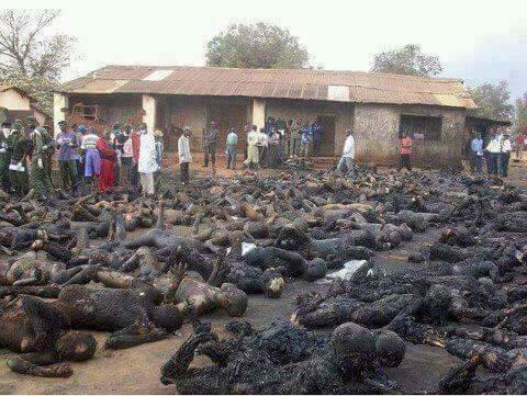 அழிதலில்