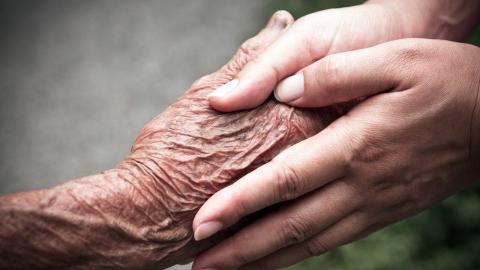 முதியோர் இல்லம்   