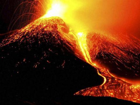 ஹைக்கூ --  எரிமலை