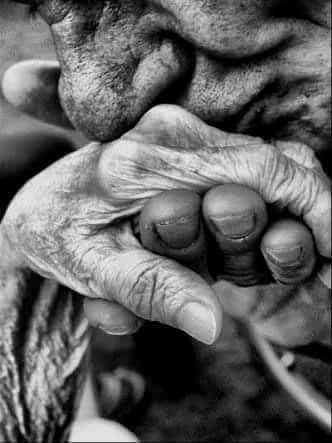 முதுமையின் வலிகள்