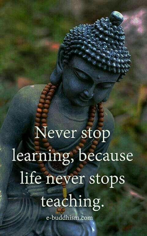 வாழ்வதும் வீழ்வது