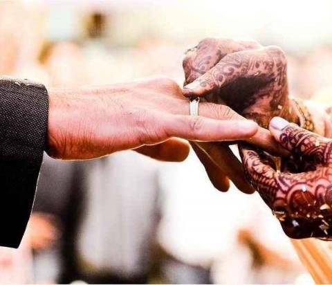 என்னவளின் நிச்சயதார்த்தம் 