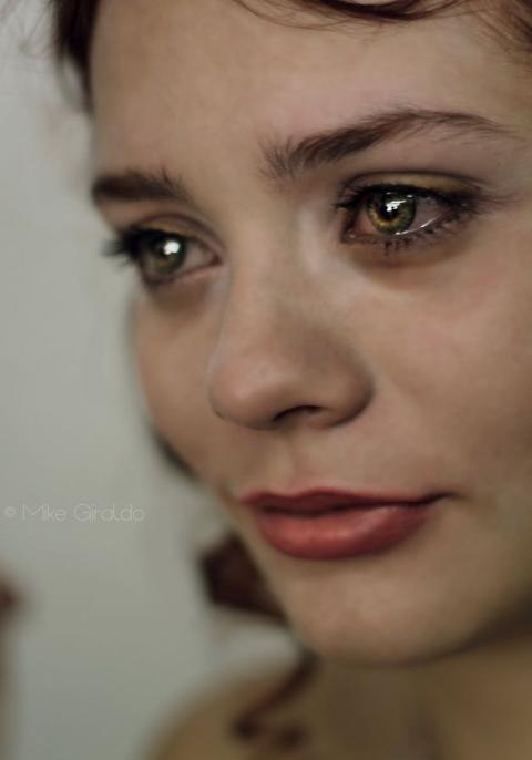 நொந்து சிவந்தன கண்கள்