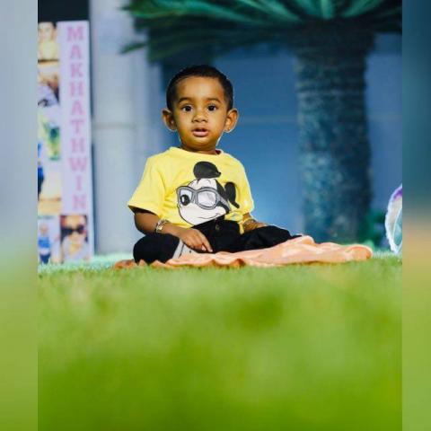 என் இனிய பேரனே