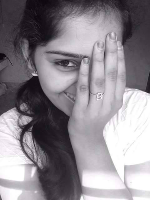 உறங்காத கண்கள்