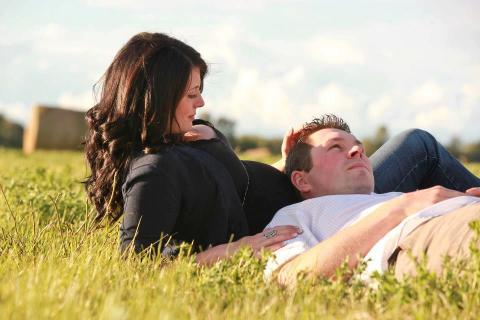 உன் நெஞ்சில் இடம் வேண்டுமடி 555