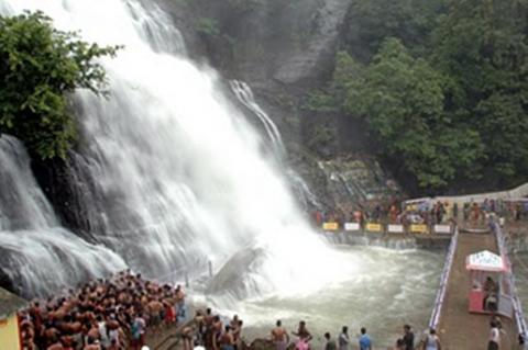 தமிழ்ப்படகுப் பயணக் கவிஞன்