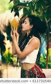 பருவ மாங்கனி