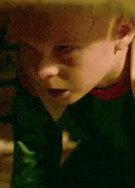 அவம் பேரு என்னடா தம்பி