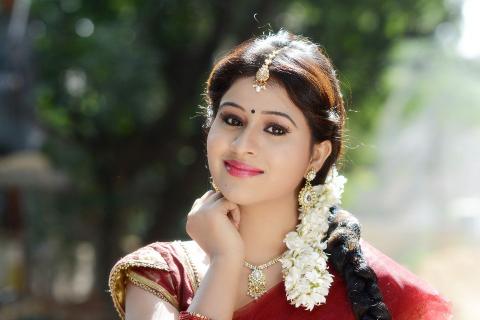 என்மனவானில் எழில்கொஞ்சும் ஏழில் ஒருவானவில்