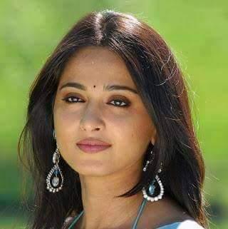 கண்ணாலே பேசிப் பேசி கொல்லாதே