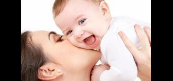 வீதிகளில் கோயில்கள் எதற்கு வீட்டில்  அம்மா இருக்க ??