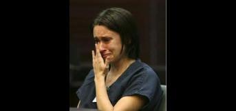 ஹாஸ்டலில் அன்னை